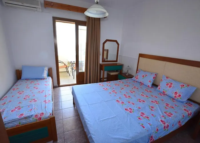 Отель Agatha Paradise Коинира