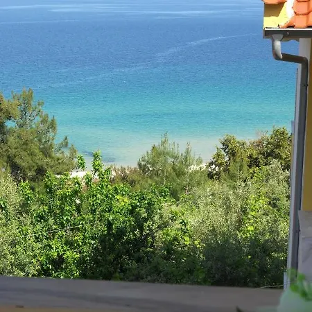 מלון Agatha Paradise קואינירה