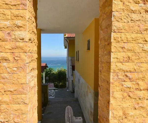 Agatha Paradise Ξενοδοχείο