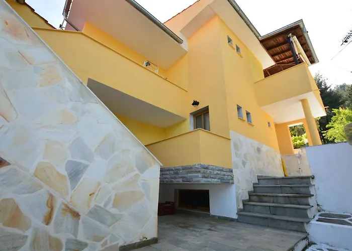 Agatha Paradise Ξενοδοχείο Κοίνυρα